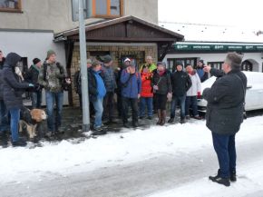 002_pochod_a_burza_4122021